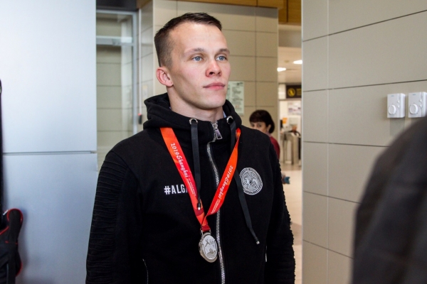 Встреча нашего спортсмена Ильяса Хуснутдинова-серебряного призера Чемпионата мира по ушу таолу!
